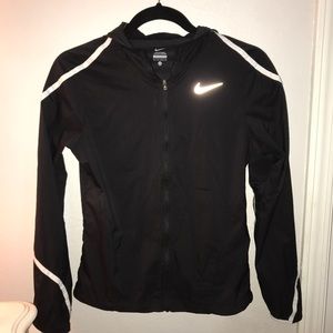Black nike windbreaker zip up
